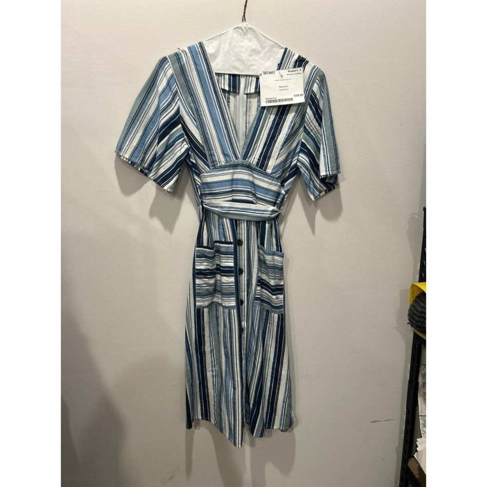 Moon River Striped S Dress Blue Button Down